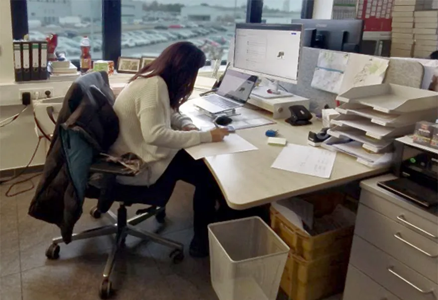 Kundenservice-Einblick in die Büro-Arbeit